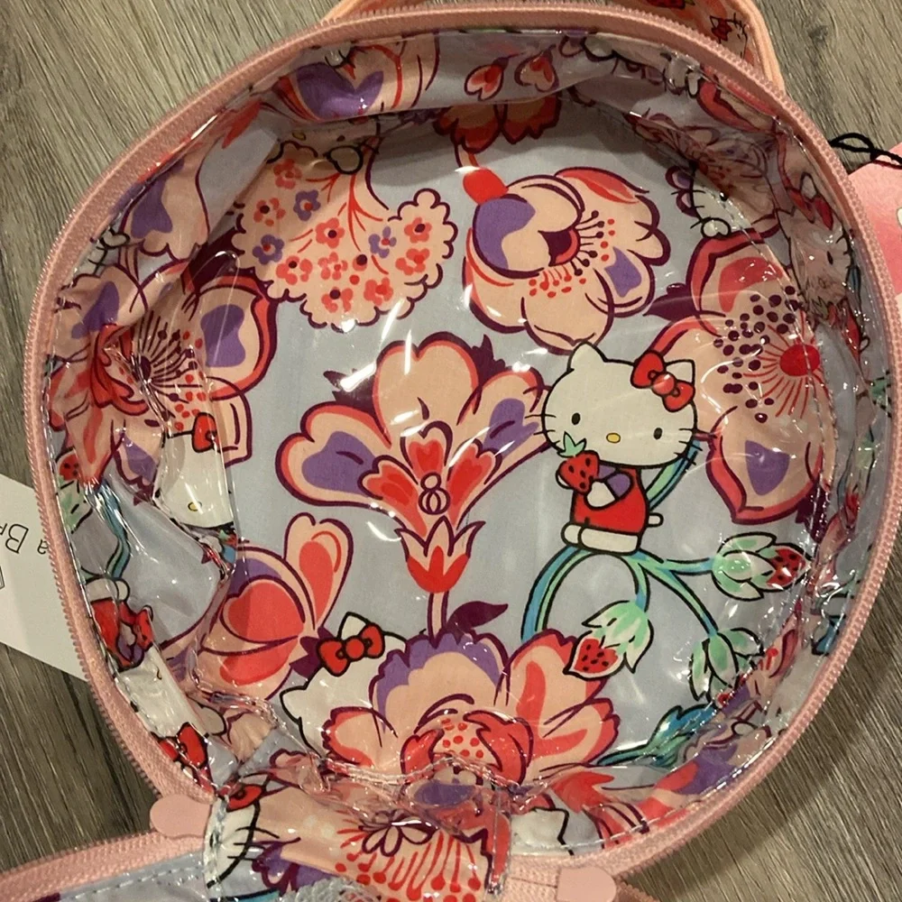 🍓NWT Vera Bradley x Hello Kitty🍓Limited Edition Cosmetic Case